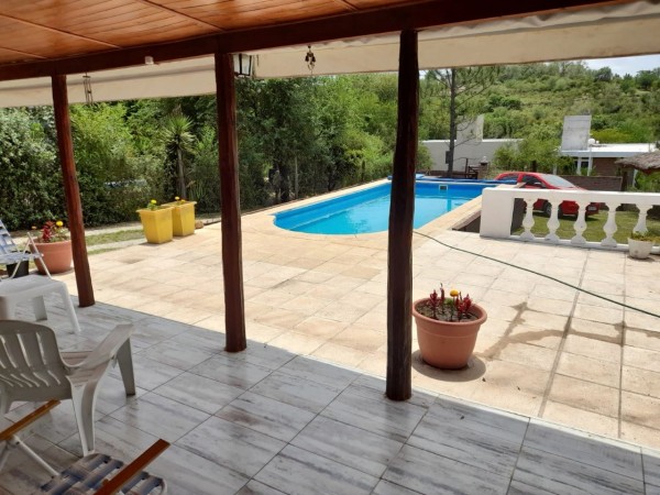 HERMOSA CASA A LA VENTA CON VISTA A LAS SIERRAS EN SIQUIMAN!!!