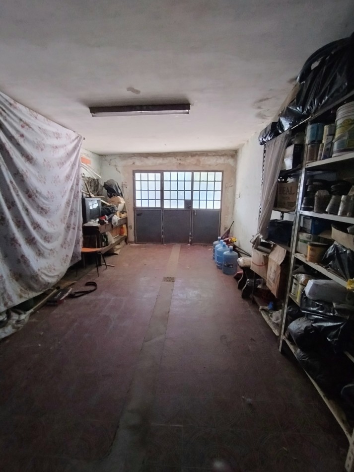 CASA EN VENTA A RECICLAR!!! IDEAL INVERSOR. BARRIO TALLERES OESTE