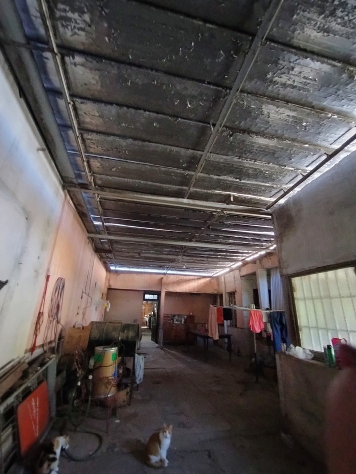 CASA EN VENTA A RECICLAR!!! IDEAL INVERSOR. BARRIO TALLERES OESTE