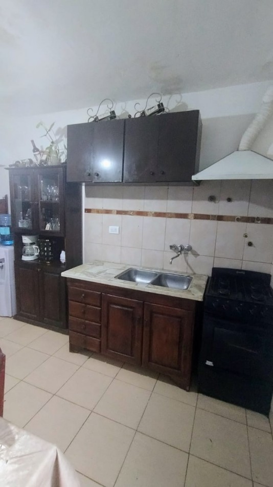 CASA EN VENTA DOS DORM. B° VILLA LOS PINOS