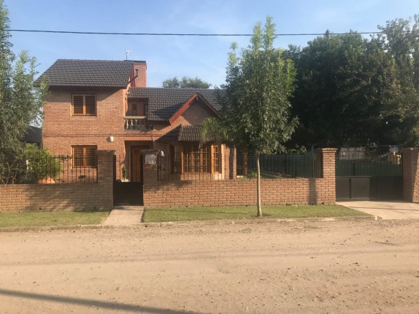 CASDA CON QUINCHO Y PIETA EN VENTA EN NUEVO RIO CEBALLOS!!!!! 